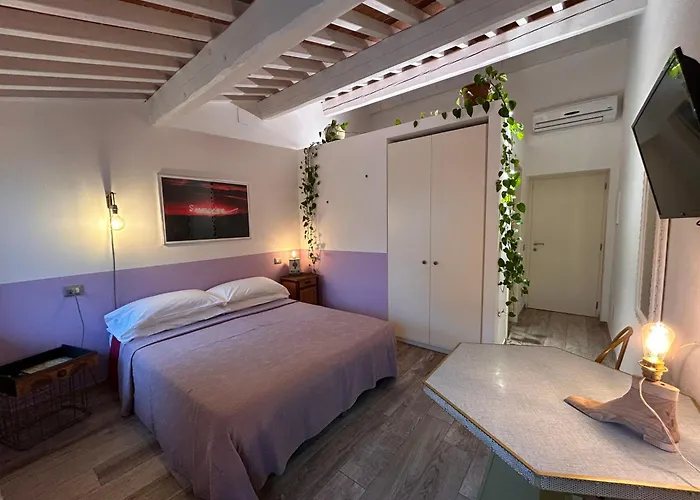 Santa Marta Rooms&studios 3*