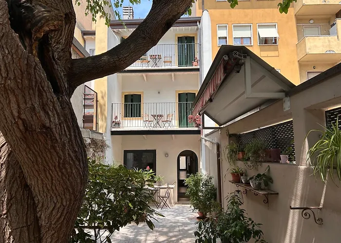 Гостевой дом Santa Marta Rooms&studios