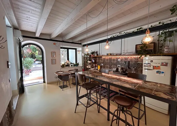 Santa Marta Rooms&studios Гостевой дом 3*