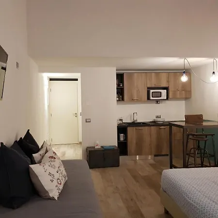 Santa Marta Rooms&studios Verona