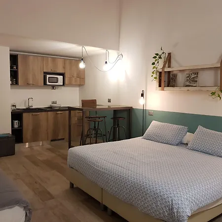 Santa Marta Rooms&studios Vérone