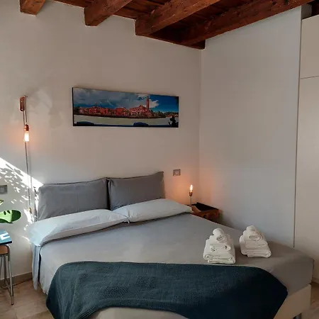 Casa Santa Marta 3* Verona