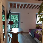 招待所 Santa Marta Rooms&studios 维罗纳