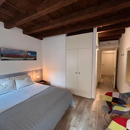 Santa Marta Rooms&studios Vendégház Verona