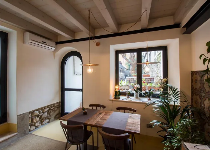 Santa Marta Rooms&studios 3* Verona